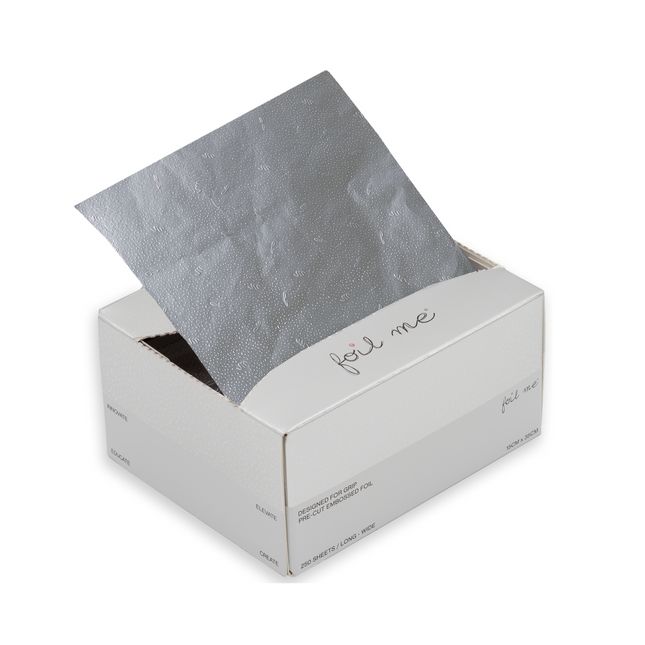 Foil Me The Long Wide pre-cut folie - Foil Me Foils Nederland - Beste kappersfolie, aluminium folie voor kappers, kappersfolie voor highlights, balayage en kleurtechnieken.