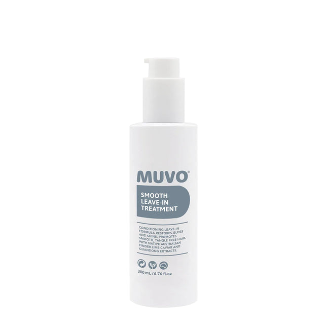 MUVO Smooth Leave-In Treatment is een lichtgewicht formule die haar glad maakt, glans herstelt en beschermt tegen de zon en thermische schade. Te gebruiken op nat of droog haar. Geef je haar de gezondheid en glans die het verdient.

De treatments van MUVO zijn verrijkt met de kracht van Australische inheemse planten. De krachtige Finger Lime Caviar met zijn delicate, sappige parels en de indrukwekkende multifunctionele Desert Quandong bieden een breed scala aan voordelen voor gezond haar.
