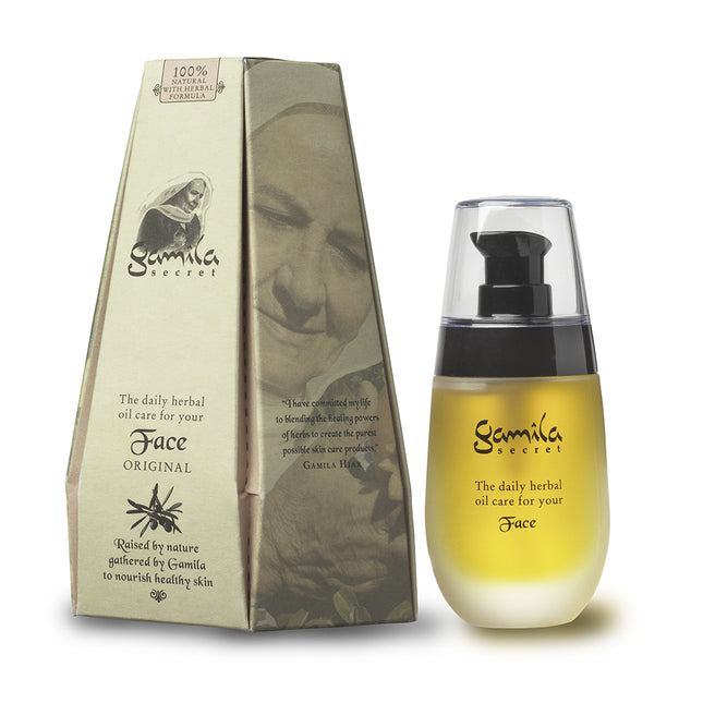 Gamila Secret Original Face Oil - Deze natuurlijke gezichtsolie is geschikt voor alle huidtypen. Werkt als dag- en nachtverzorging in 1 in tegenstelling tot traditionele huidverzorgingsproducten. Eigenschappen: Anti aging, Herstelt, beschermt, verstevigt, hydrateert, preventie en correctie.