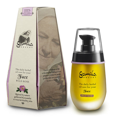 Gamila Secret Wild Rose Face Oil - De 100% natuurlijke gezichtsolie van Gamila Secret gecombineerd met een vleugje Wild Rose voor uw dagelijkse dag en nacht verzorging. ​Het extract van de Wild Rose staat bekend om haar helende werking gepaard met een Vitamine-C boost om de vermoeide huid extra energie te geven. 